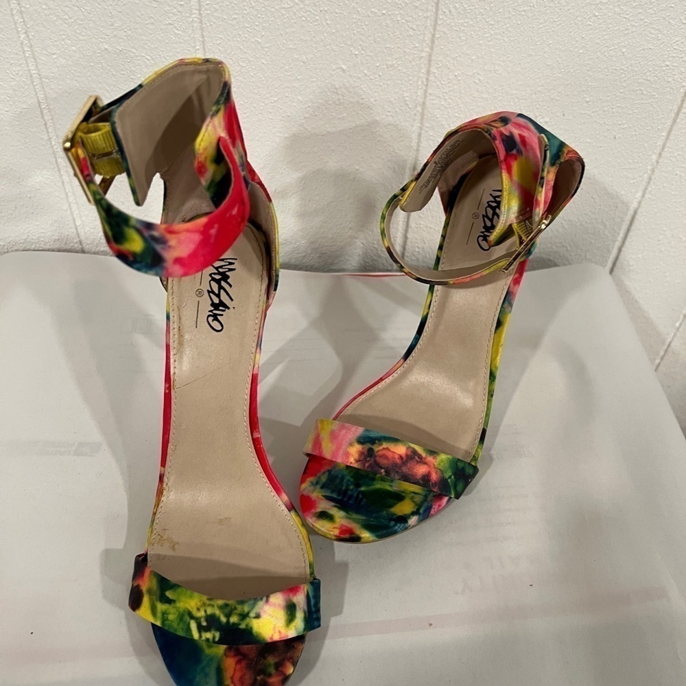 3/$25 SALE🎈Mossimo multicolored ankle strap sandals - Picture 12 of 14